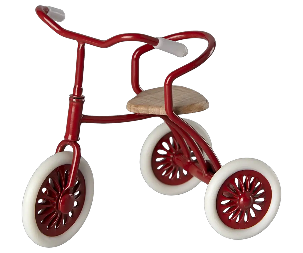 Tricycle miniature rouge en métal avec selle en bois et roues blanches