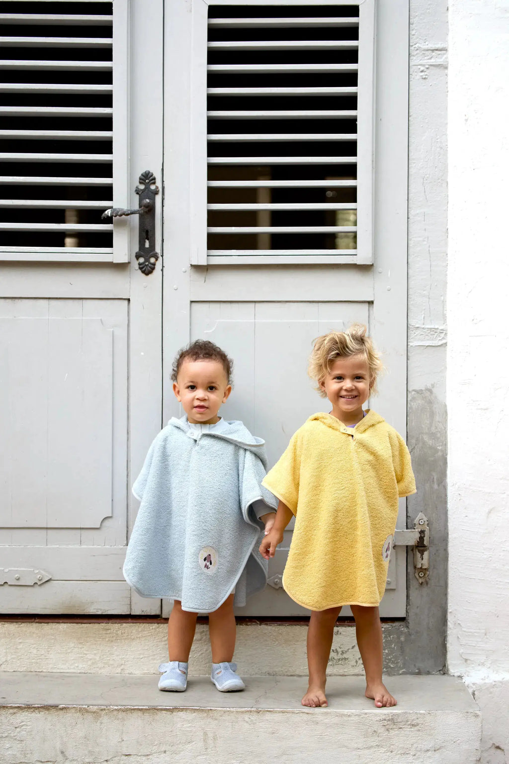 LÄSSIG poncho éponge / yellow by Citron Grenadine