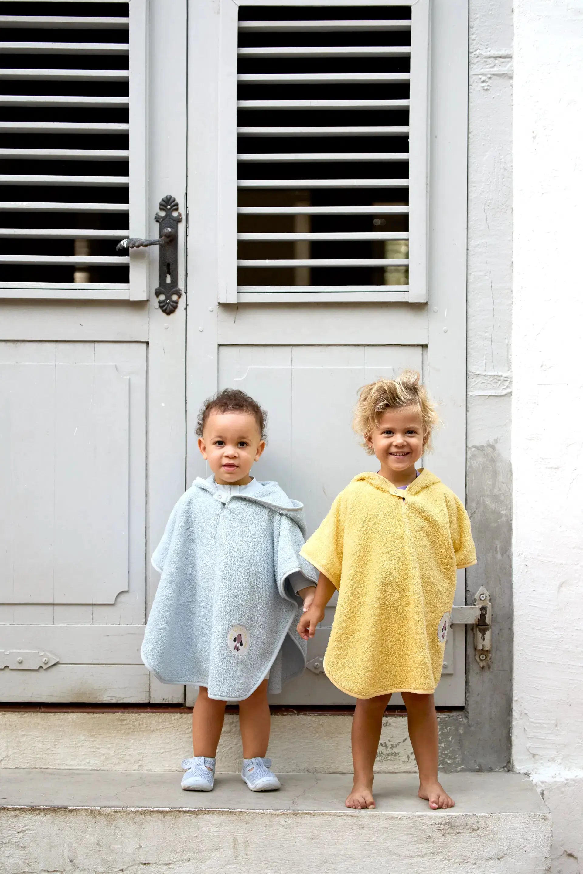 LÄSSIG poncho éponge / yellow by Citron Grenadine