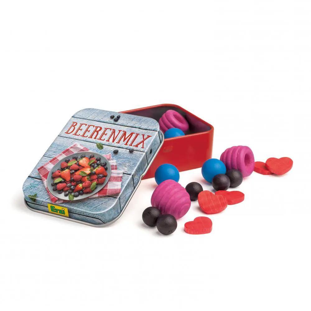 Erzi fruits rouges imitation food tin with colorful berries, blue spheres, pink rings, and red hearts.