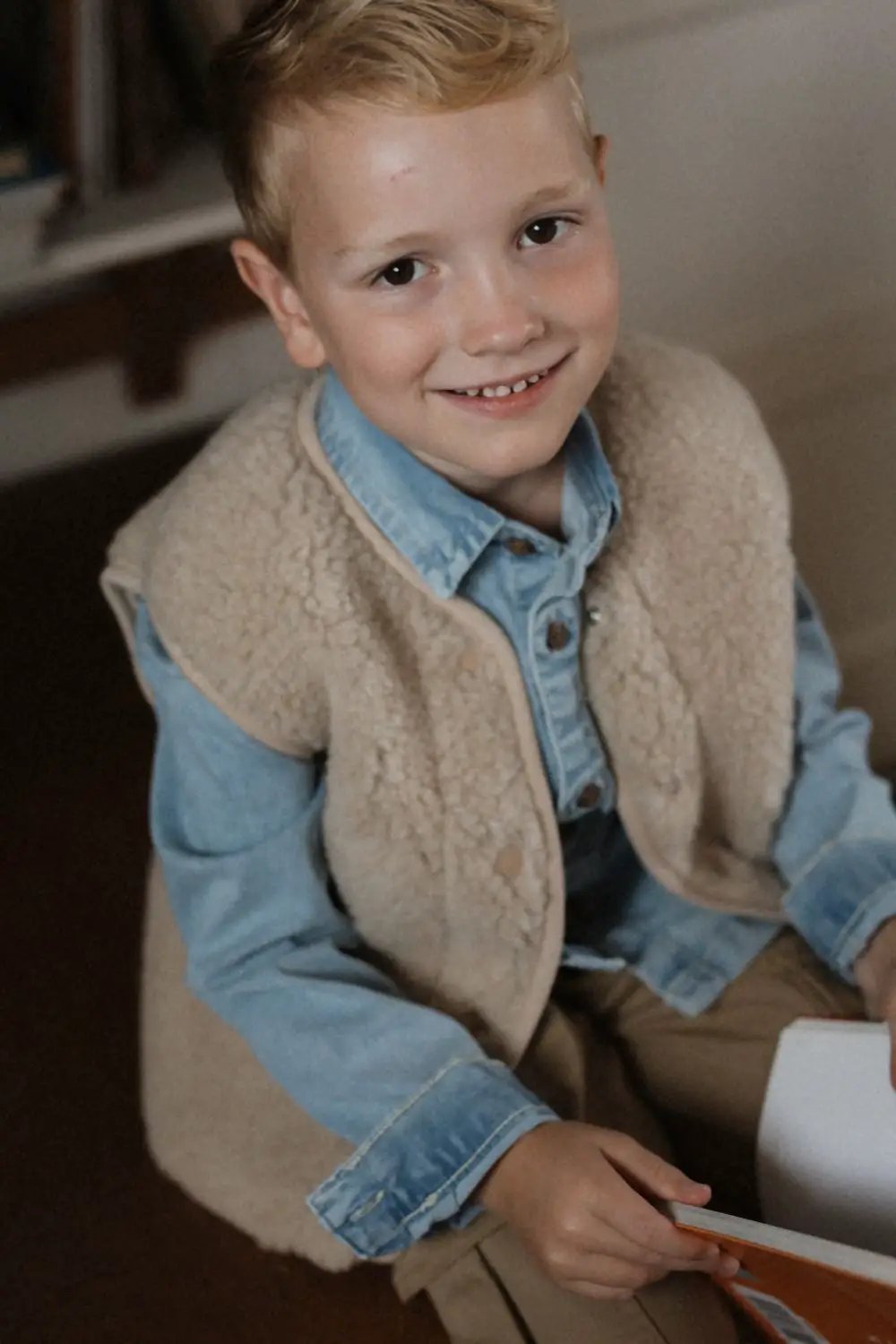 ALWERO gilet en laine Tyb sand brown pour enfant, sans manches