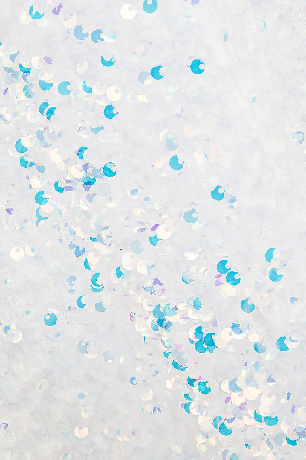 RATATAM cape whitesnow by Citron Grenadine, pastel confetti background