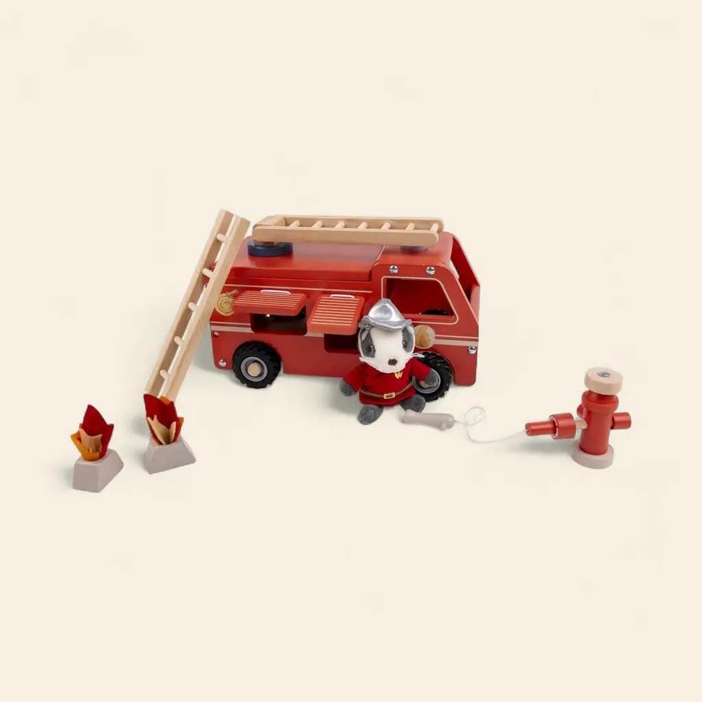 EGMONT TOYS red wooden fire truck playset with ladder, firefighter figure and hydrant Citron Grenadine
