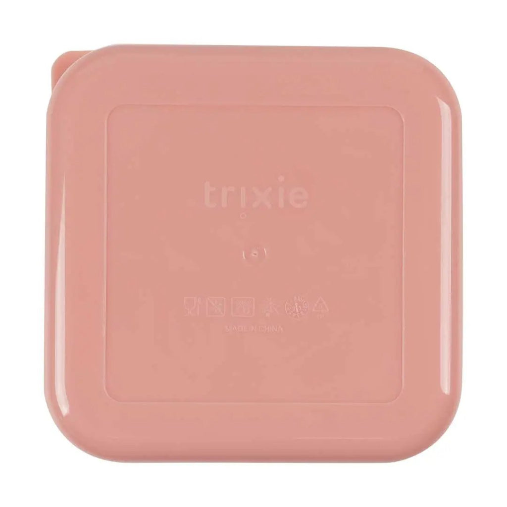 Trixie pink square lunch container lid, Citron Grenadine Mrs Butterfly