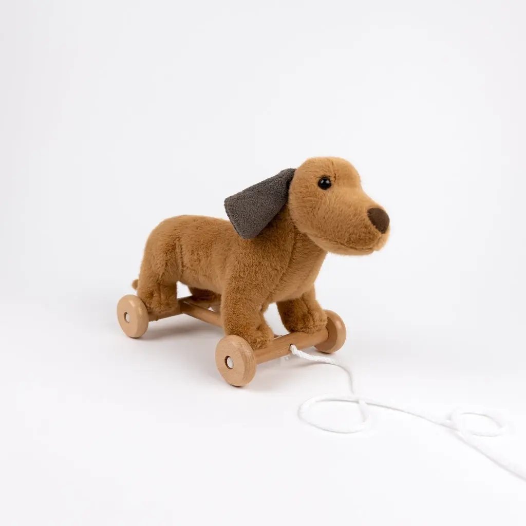 Edouard pull-along plush dog toy, brown with wooden wheels, Citron Grenadine