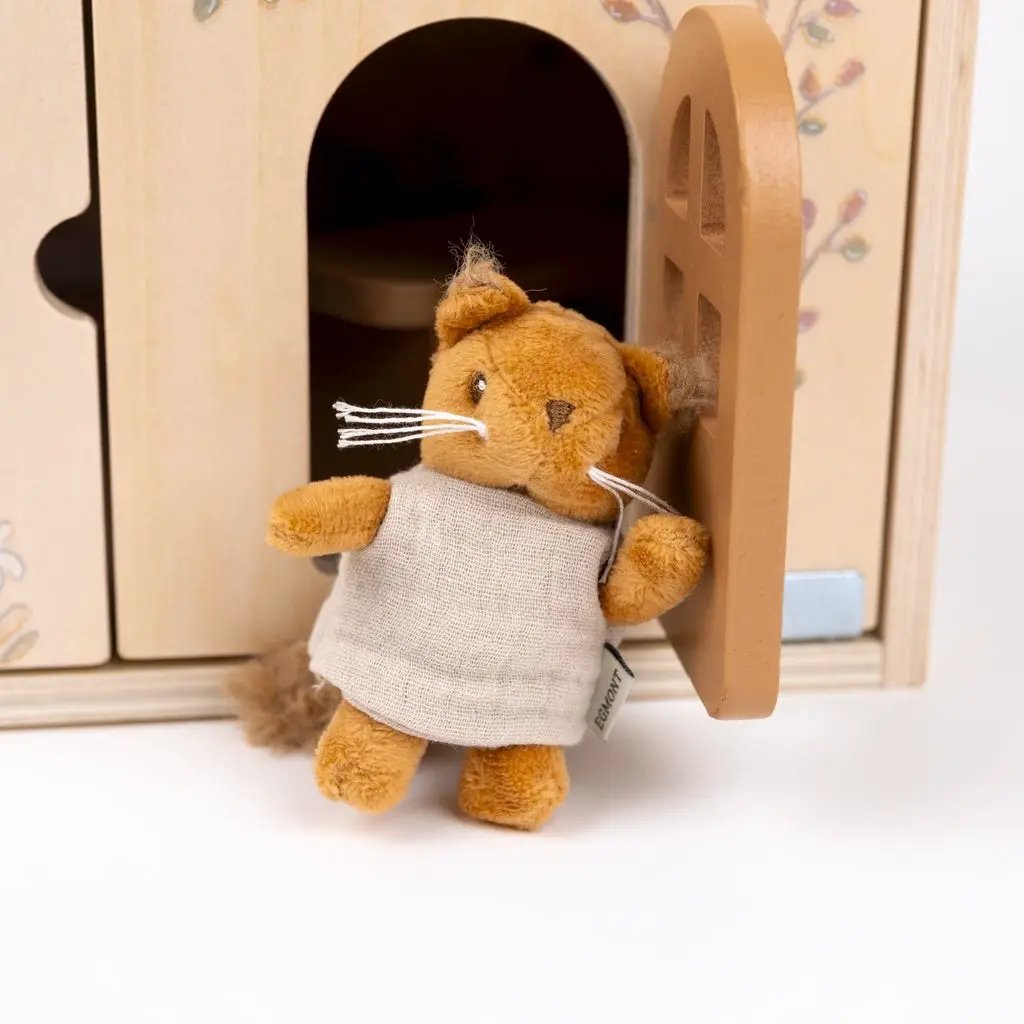 Egmont Toys maison des écureuils plush squirrel in gray linen dress at wooden dollhouse door, Citron Grenadine