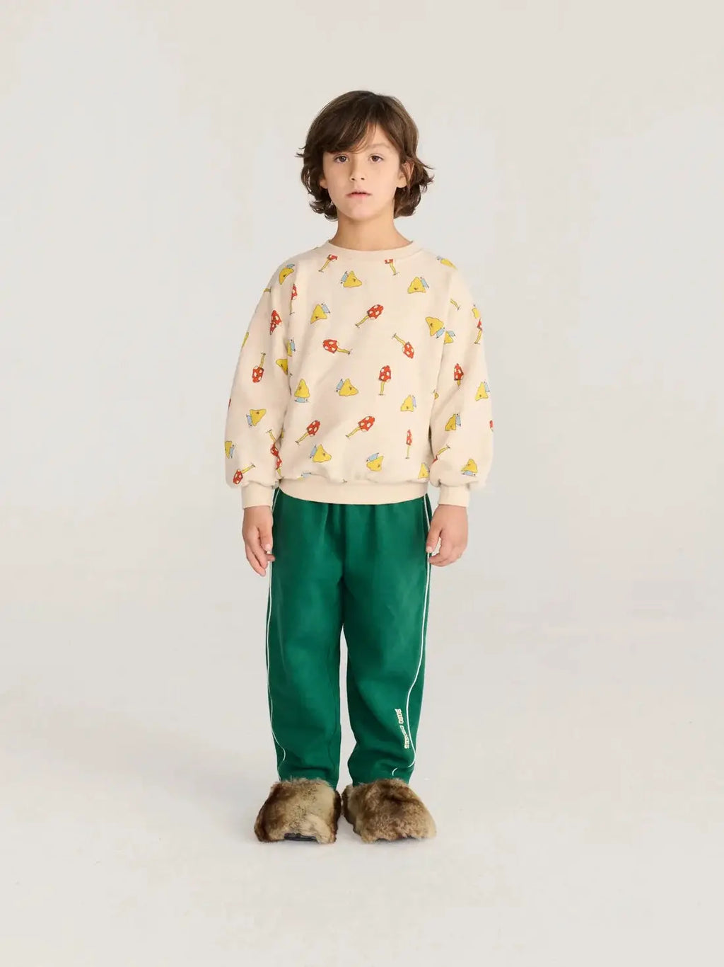 BOBO CHOSES Mush Monster Duo all-over sweatshirt; beige kids' sweatshirt with colorful print.