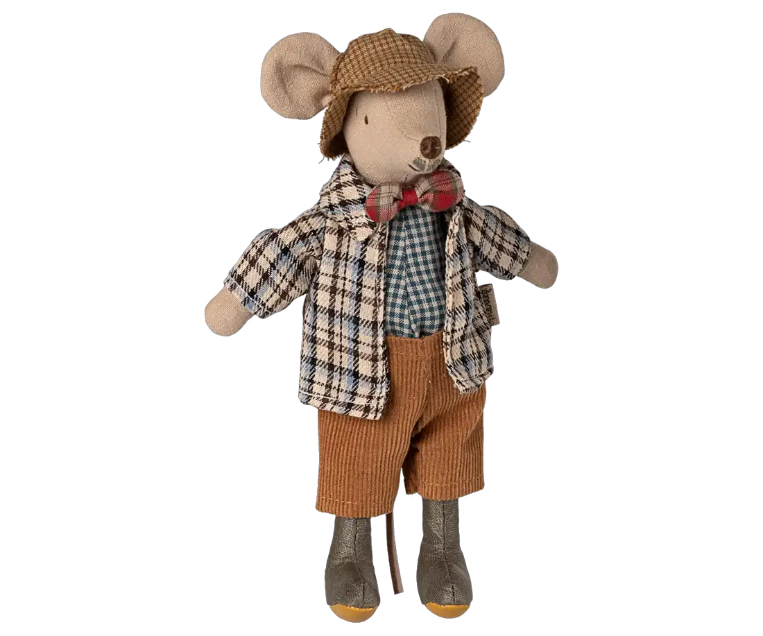 Maileg souris grand-père, poupée en tissu avec tenue vintage à carreaux, chapeau et bottes gris