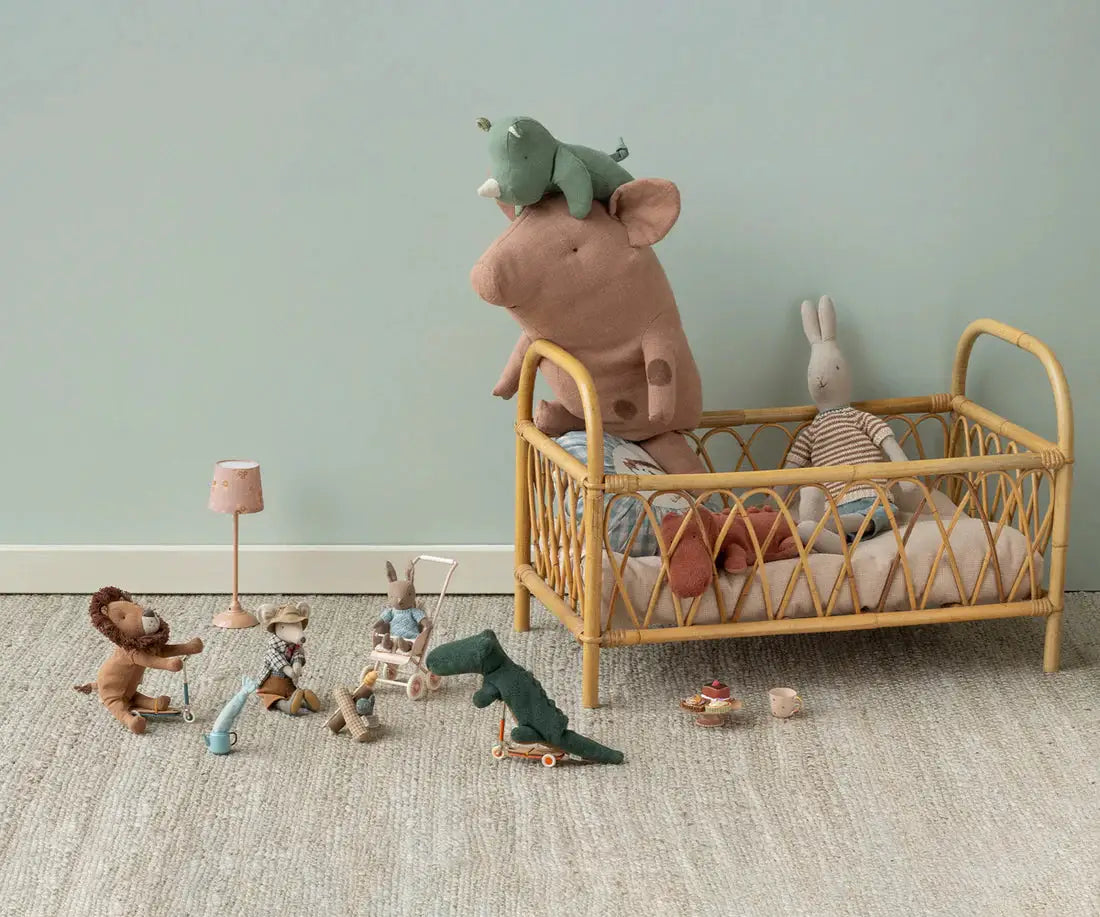 MAILEG little leo plush by Citron Grenadine; brown stuffed animal with a green crocodile on its back on a wicker bed.