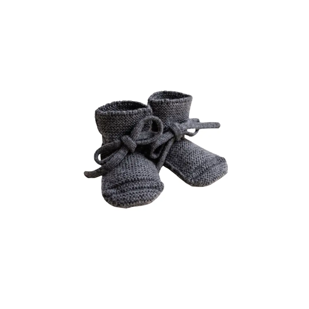 HVID chaussons booties charcoal by Citron Grenadine, knitted baby footwear