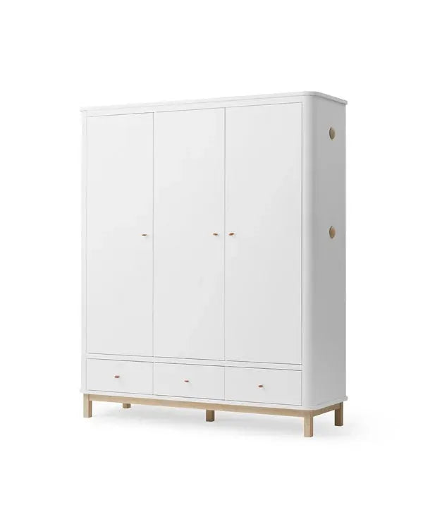 Garde-robe blanc en bois avec 3 portes et 3 tiroirs, pieds bois naturel