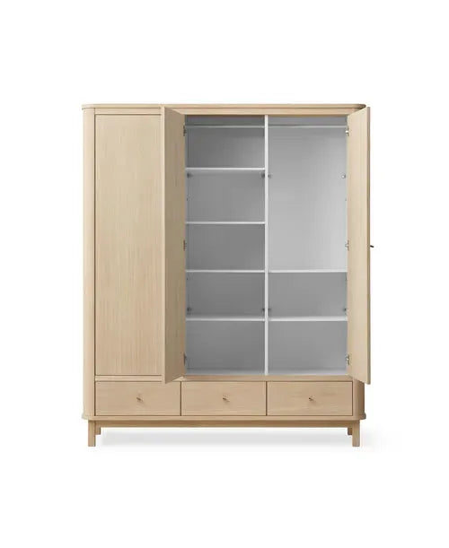OLIVER FURNITURE wood garde-robe 3 portes / chêne 041377 by Citron Grenadine