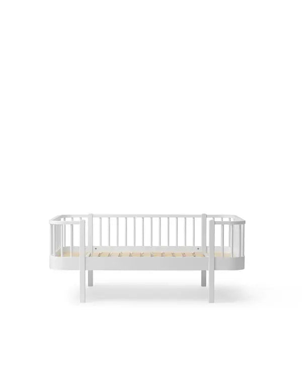 Lit banquette junior en bois blanc, cadre de lit Oliver Furniture, Citron Grenadine