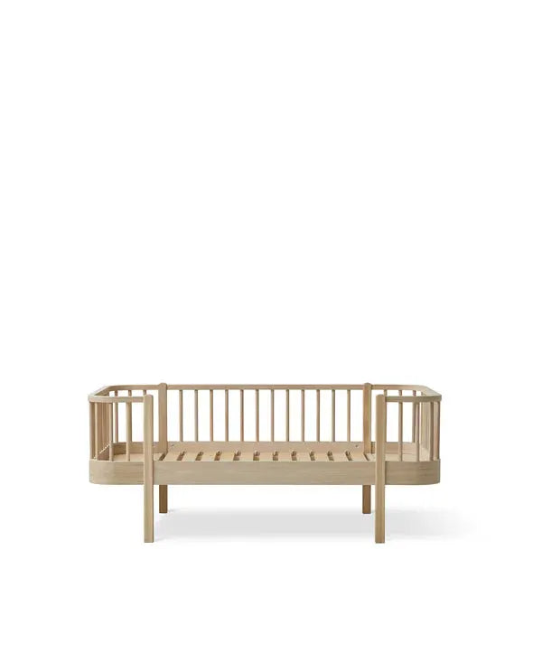 Lit banquette junior Oliver Furniture Wood Original chêne, cadre plateforme par Citron Grenadine