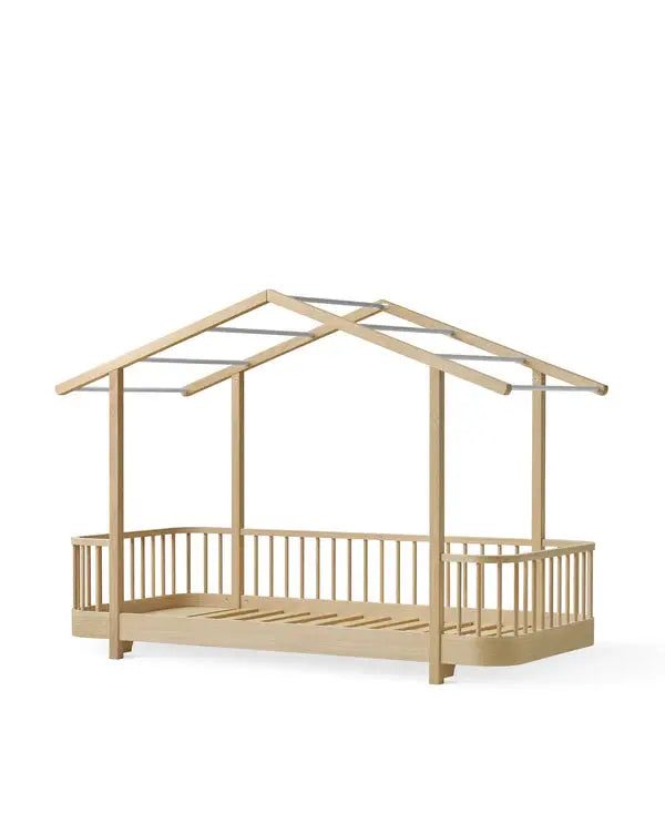 Cabane-style oak wood toddler bed with house-frame design