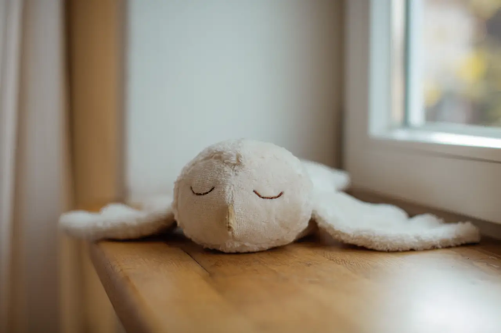 SENGER doudou bouillotte chouette stuffed owl, cream plush by Citron Grenadine