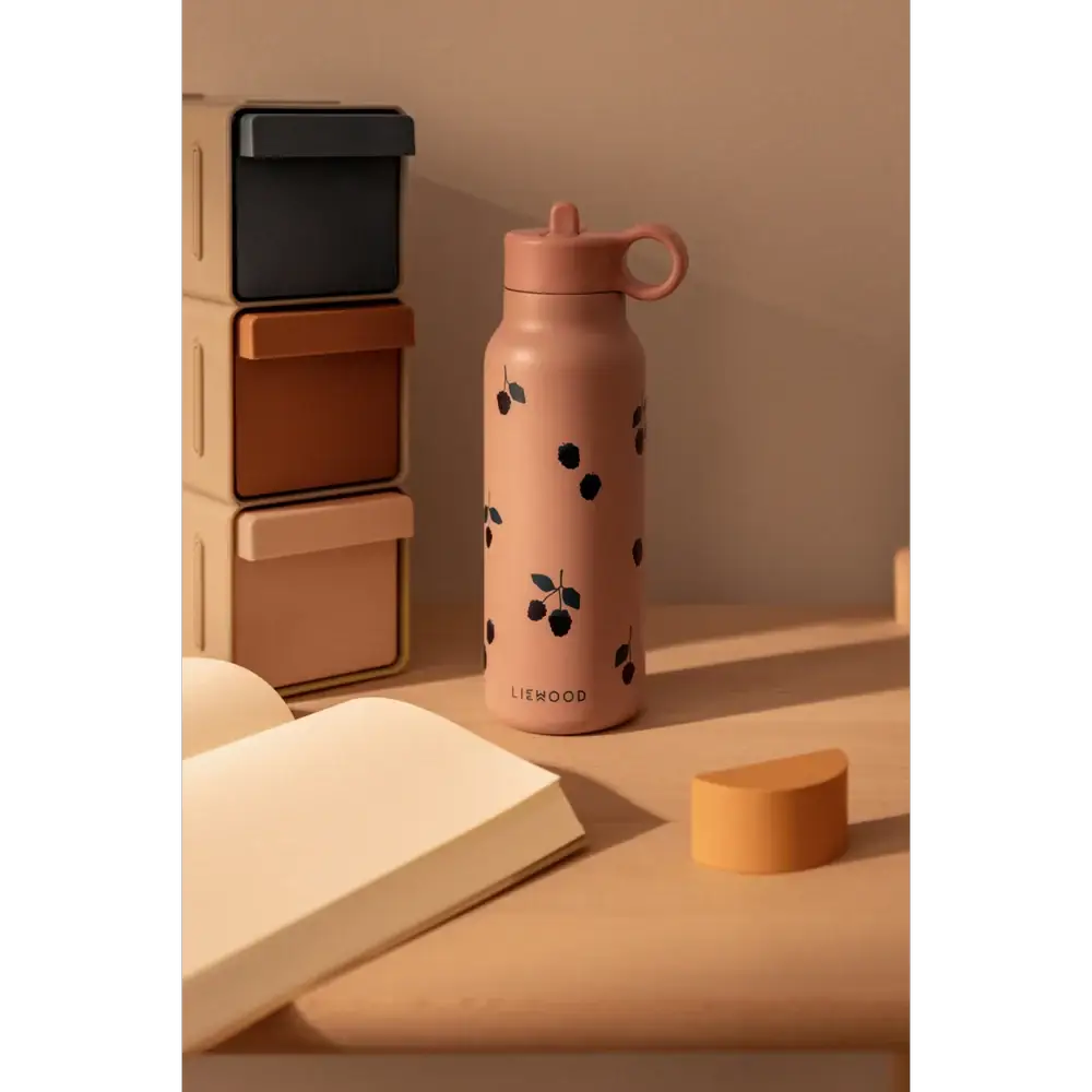 LIEWOOD 350ml gourde bottle in Falk berry pale Tuscany with black berry leaf print