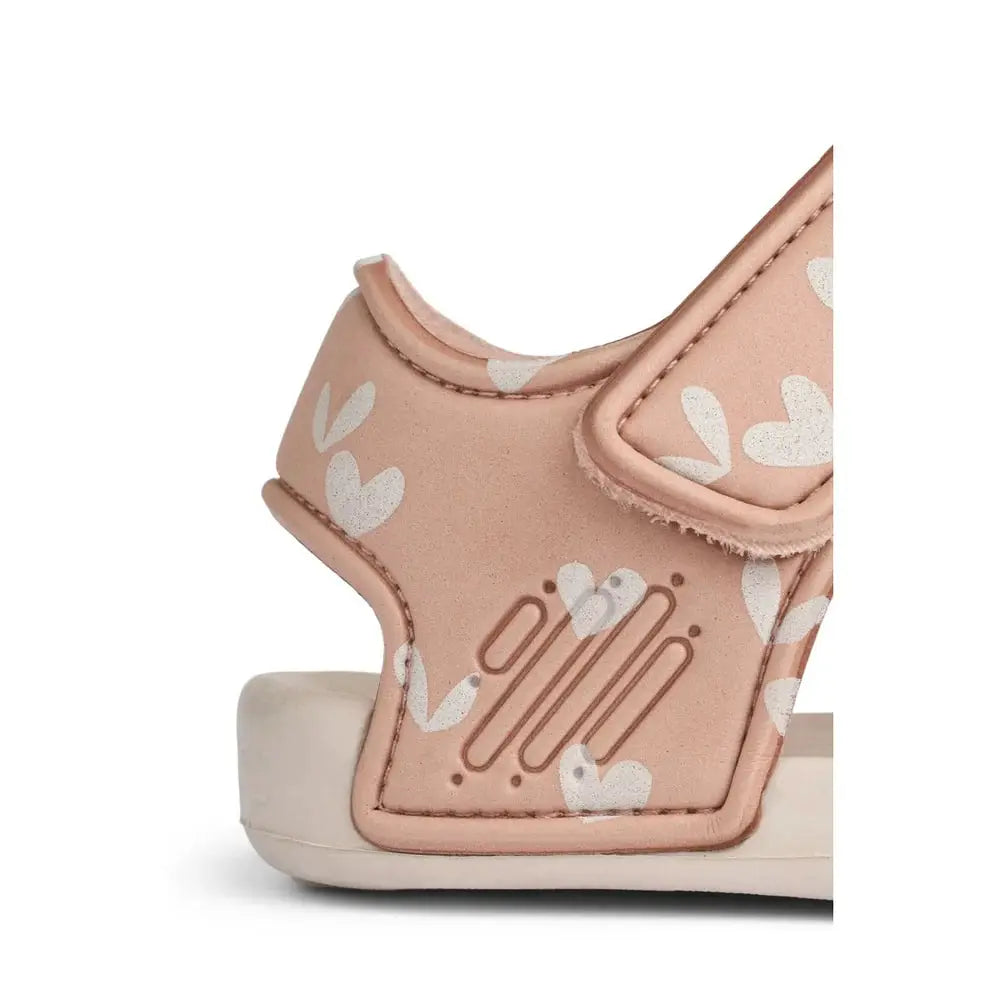LIEWOOD Blumer baby sandals in pale Tuscany pink with white heart motifs