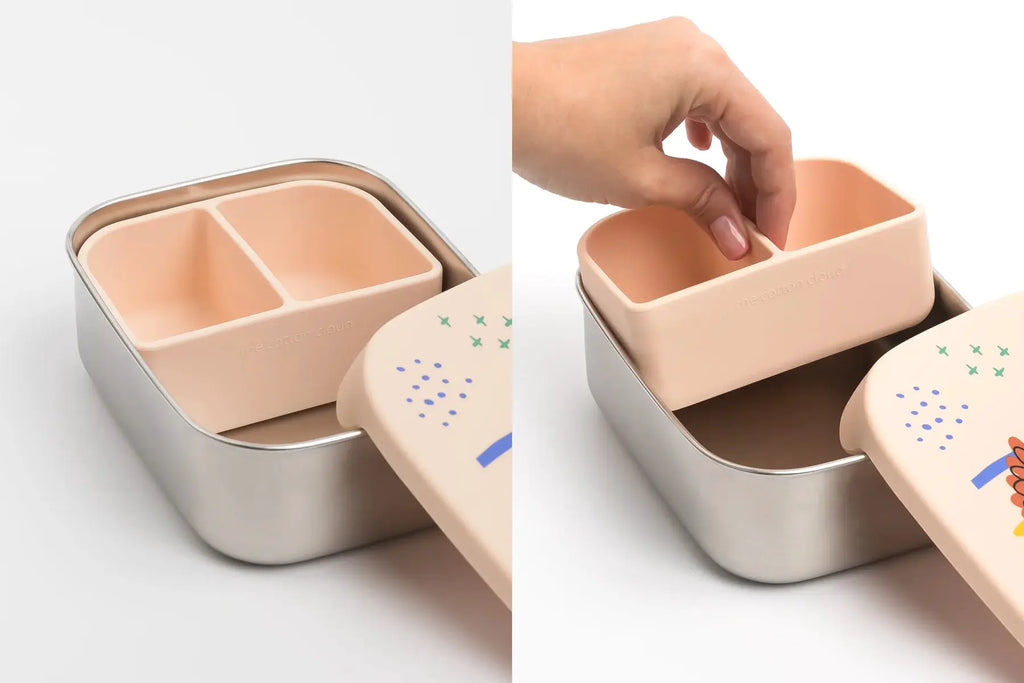 The Cotton Cloud lunchbox by Citron Grenadine; peach silicone insert with two compartments in stainless-steel container