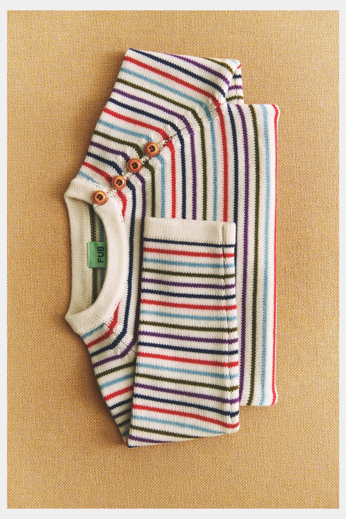 Pull en merinos FUB anniversary stripe, multicolore rayé, boutons marron sur la manchette