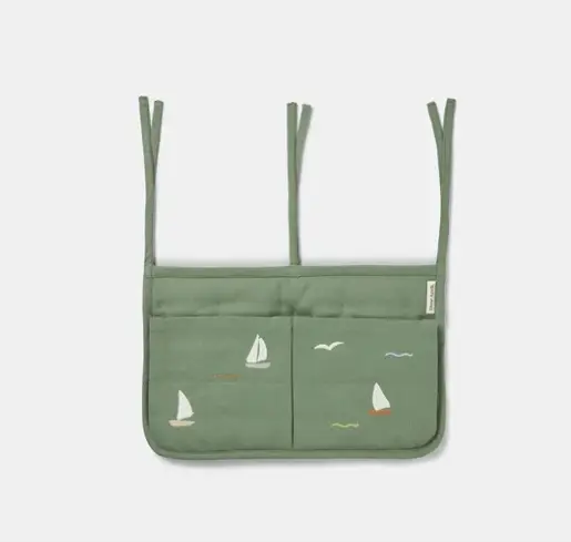 DEAR APRIL posy rangement lit / sailboats by Citron Grenadine