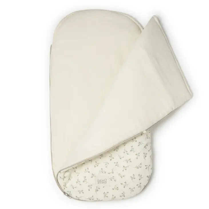 BABYSHOWER nid d'ange comfort / olive bloom by Citron Grenadine