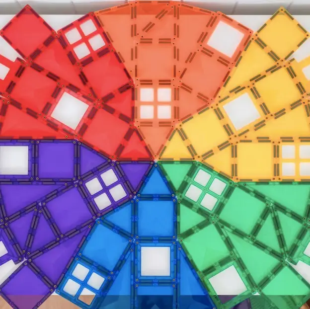 CONNETIX rainbow creative pack 102 pièces by Citron Grenadine