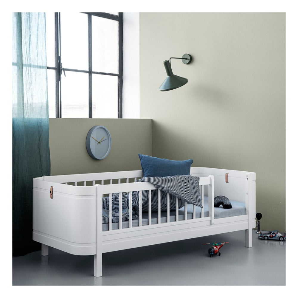 Oliver Furniture lit mini+ 0/9 ans / blanc 041426 by Citron Grenadine