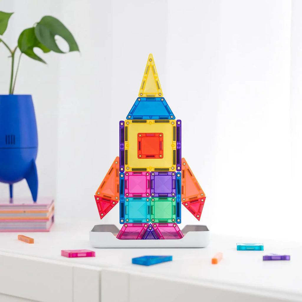 CONNETIX Travel Mini Pack 32 pc interlocking tiles in rainbow colors forming a rocket sculpture