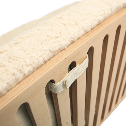 Charlie Crane coussin pour banquette de lit kodo by Citron Grenadine