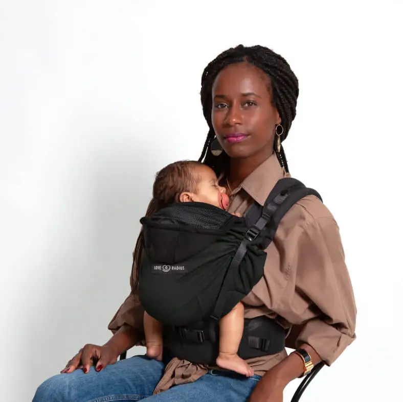 LOVE RADIUS porte-bébé HoodieCarrier 2 /noir - Citron Grenadine | puériculture durable, conseil en boutique à…
