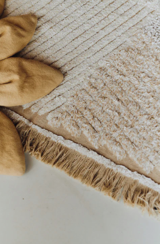 LORENA CANALS tapis lavable / farm field by Citron Grenadine