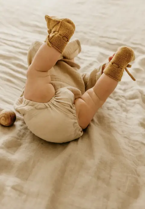 HVID chaussons booties / ochre by Citron Grenadine