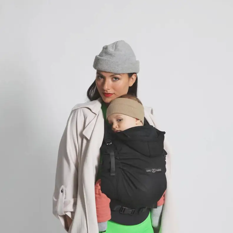 LOVE RADIUS porte-bébé HoodieCarrier 2 /noir - Citron Grenadine | puériculture durable, conseil en boutique à…