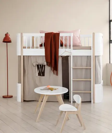 Oliver Furniture rideau pour wood mini+ low loft bed by Citron Grenadine