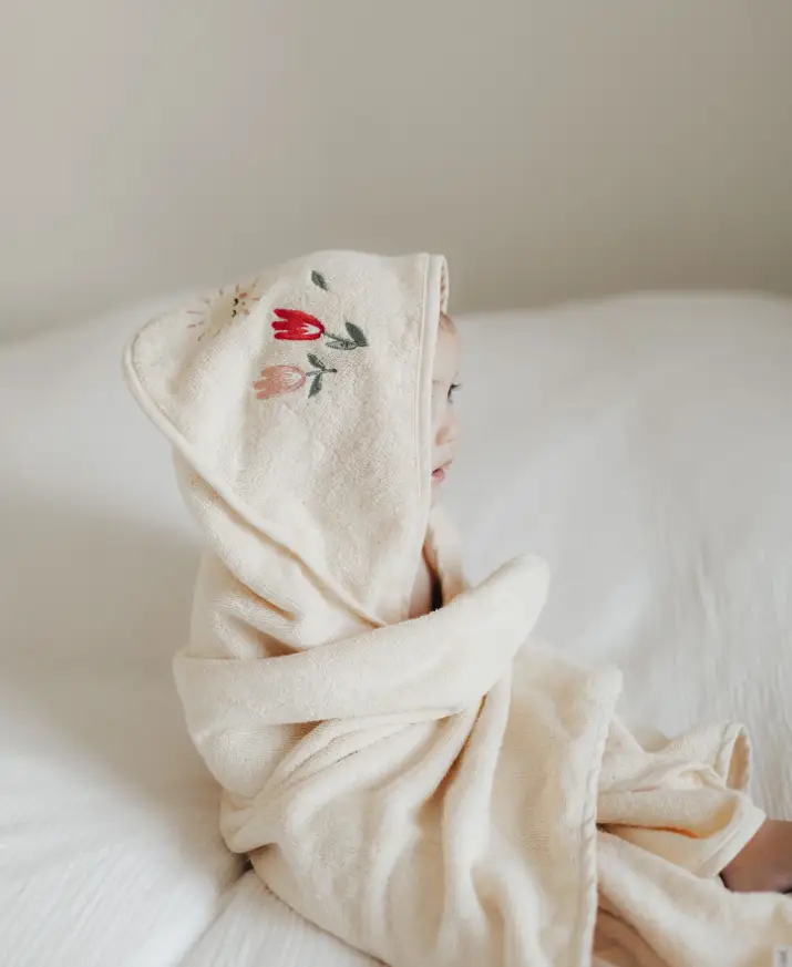 DEAR APRIL petal cape de bain / harmony by Citron Grenadine