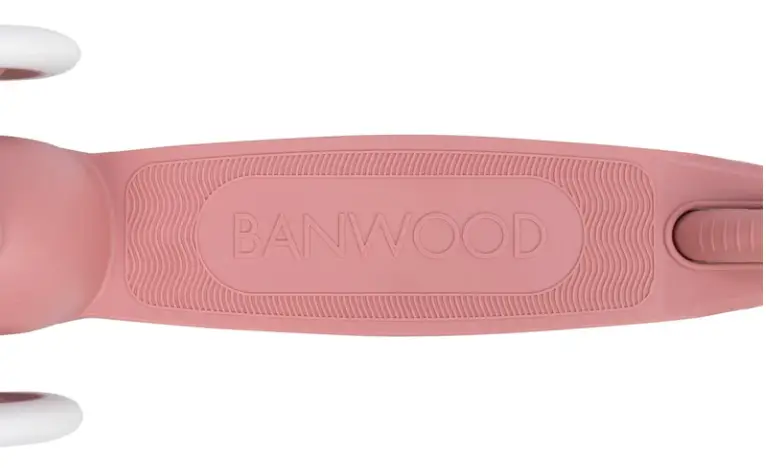 BANWOOD eco scooter / raspberry by Citron Grenadine