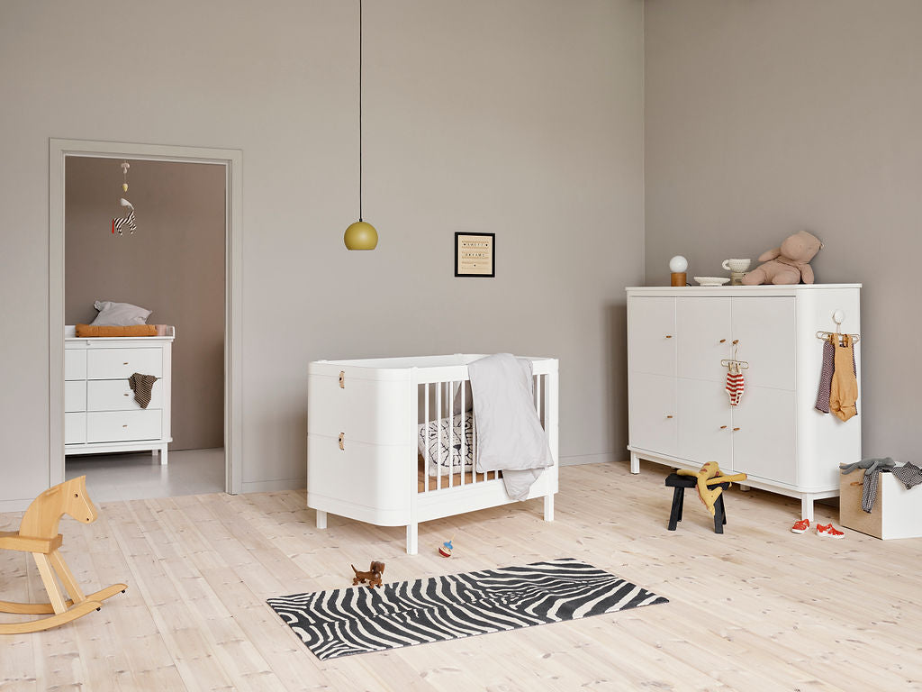 Oliver Furniture lit mini+ 0/9 ans / blanc 041426 by Citron Grenadine