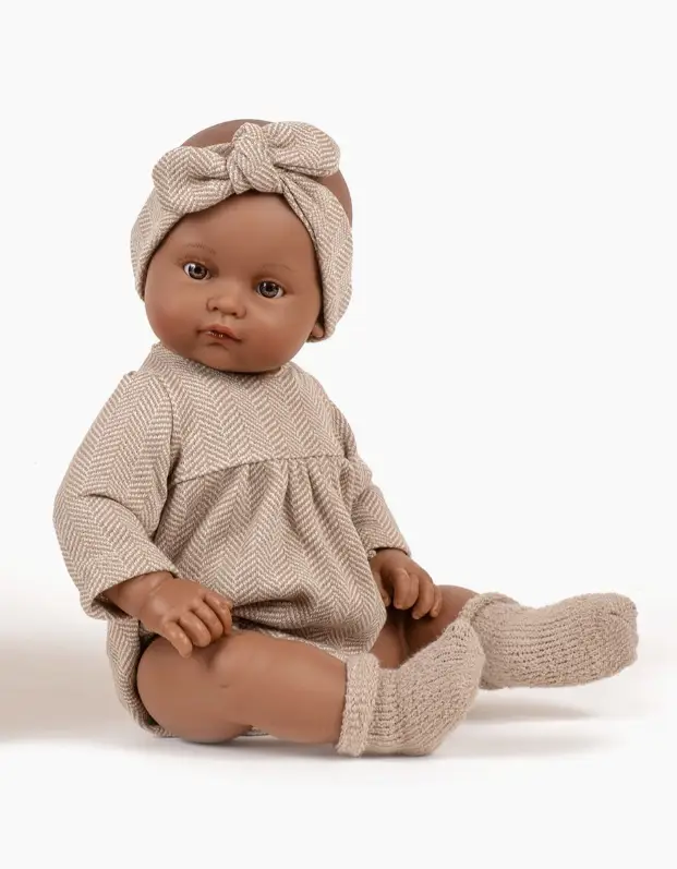 Minikane bambini Augustine / barboteuse chevrons beige by Citron Grenadine