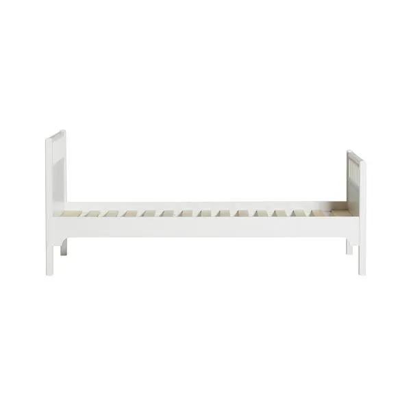 Oliver Furniture seaside classic bed by Citron Grenadine