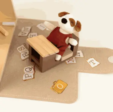 EGMONT TOYS mini friends / valisette école 18m+ by Citron Grenadine