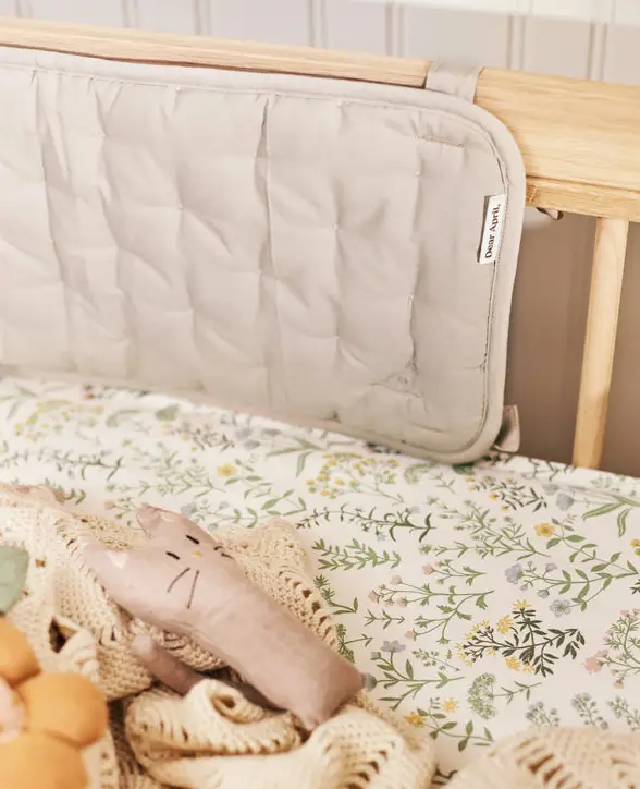 DEAR APRIL tour de lit / little mouse by Citron Grenadine