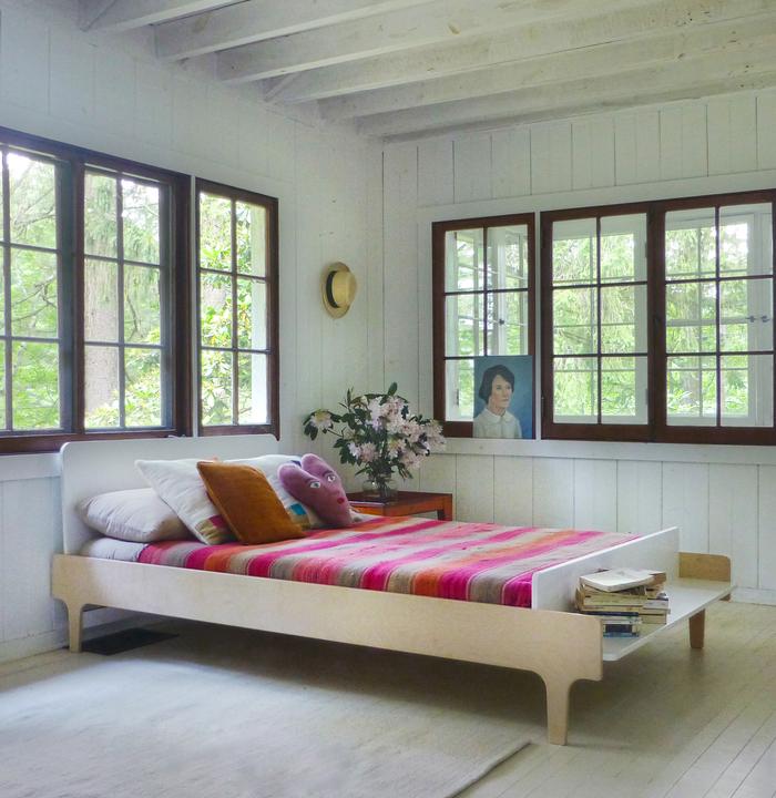 OEUF lit double river / full bed birch by Citron Grenadine