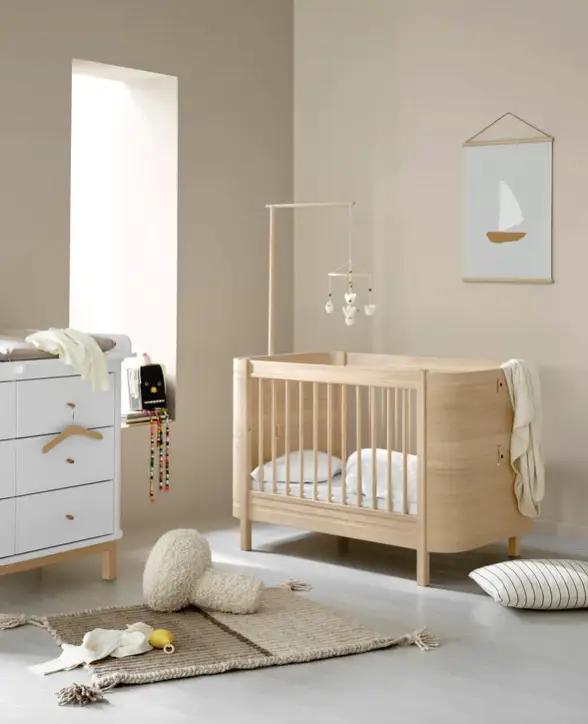 Oliver Furniture lit mini+ 0/9 ans oak 041582 by Citron Grenadine