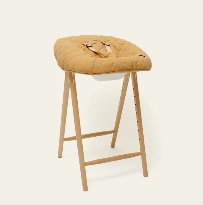 Charlie Crane coque newborn TOBO / camel by Citron Grenadine