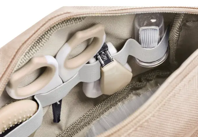 BEABA Trousse de toilette 7 accessoires - Terre d'argile by Citron Grenadine