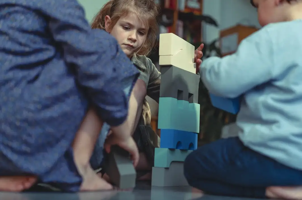 MOES PLAY puzzle blocks / sky by Citron Grenadine