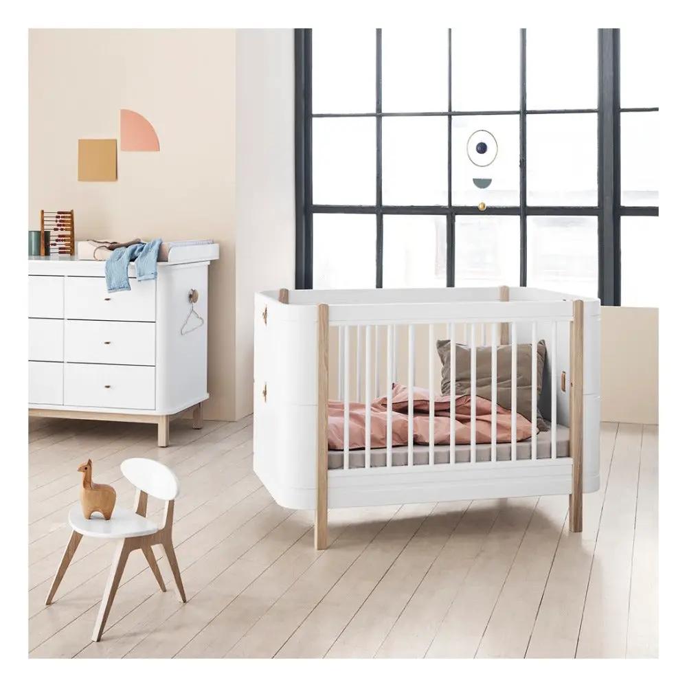 Oliver Furniture lit mini+ 0/9 ans / blanc/chêne by Citron Grenadine