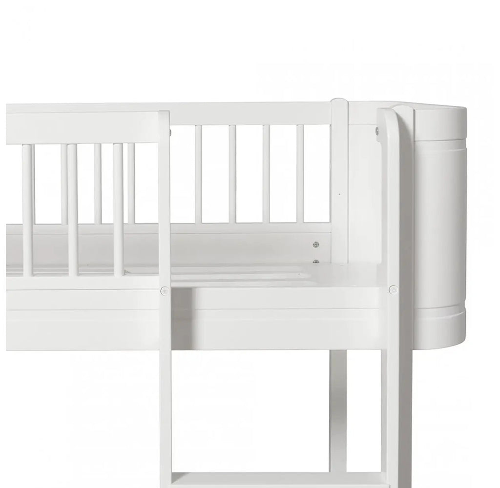 Oliver Furniture lit mezzanine mi-haut wood mini+ by Citron Grenadine