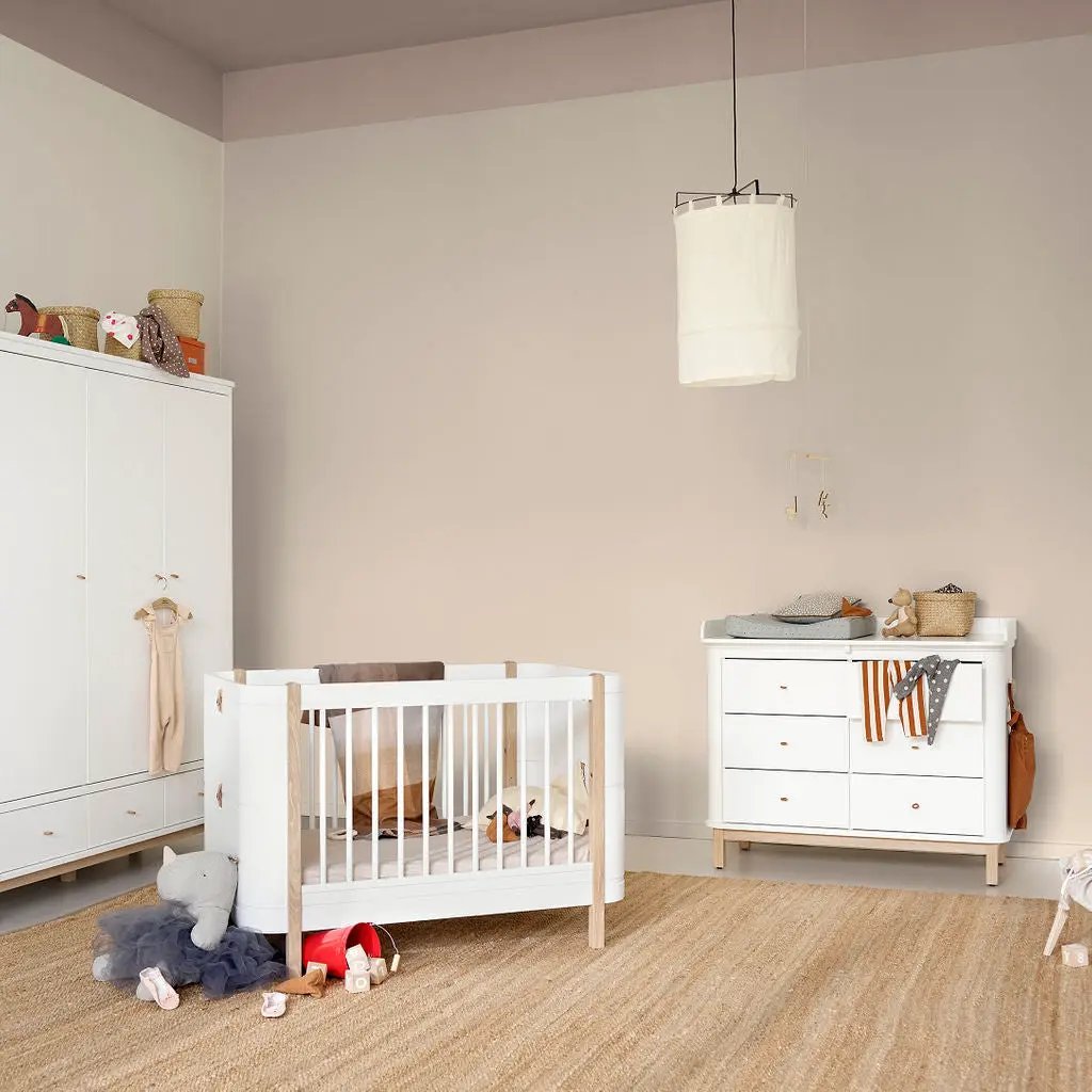 Oliver Furniture lit mini+ 0/9 ans / blanc/chêne by Citron Grenadine